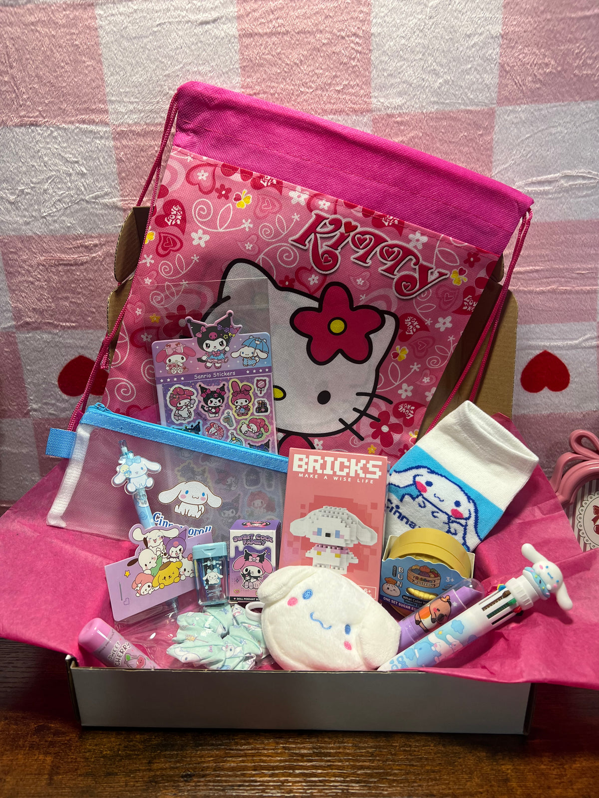 MINI ZONE - Mini Personalized Mystery Box – 12 Surprises